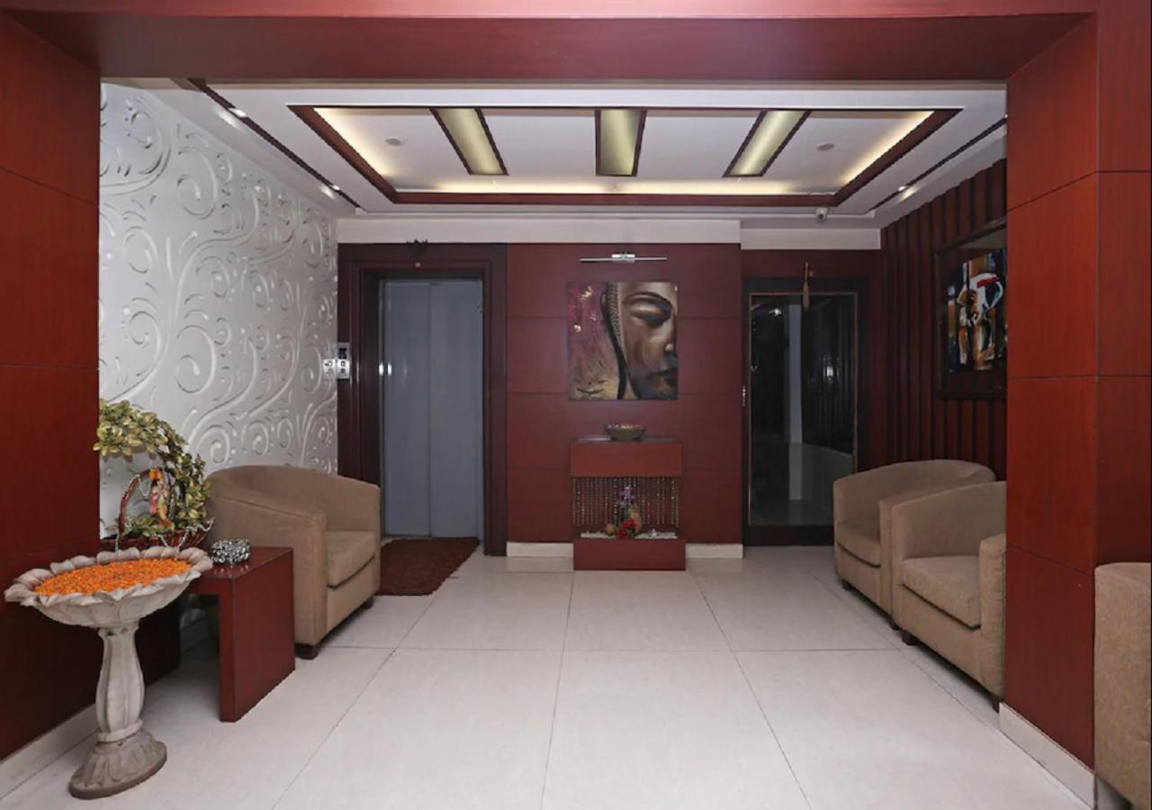 Hotel Monsoon Palace Γουβαχάτι Εξωτερικό φωτογραφία