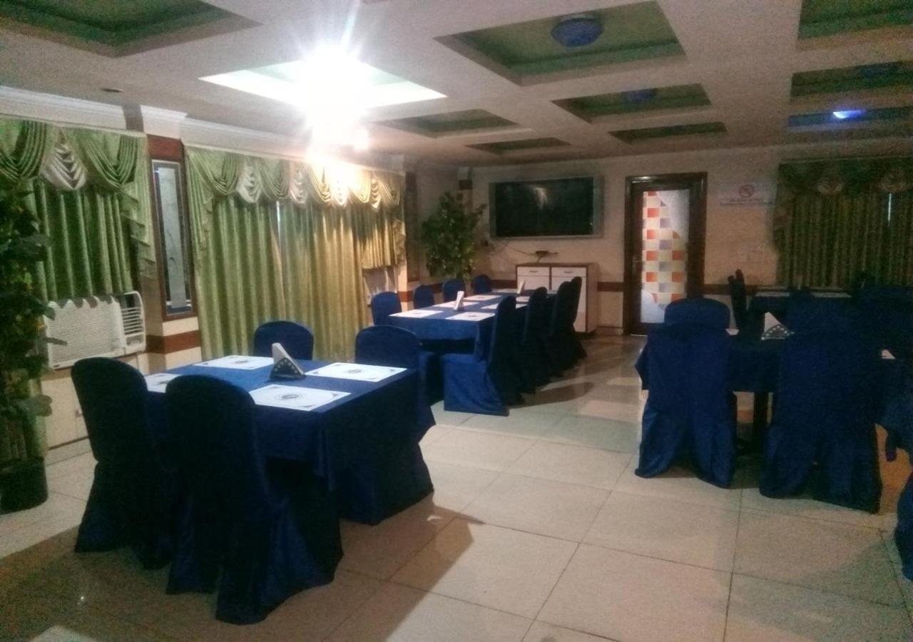 Hotel Monsoon Palace Γουβαχάτι Εξωτερικό φωτογραφία